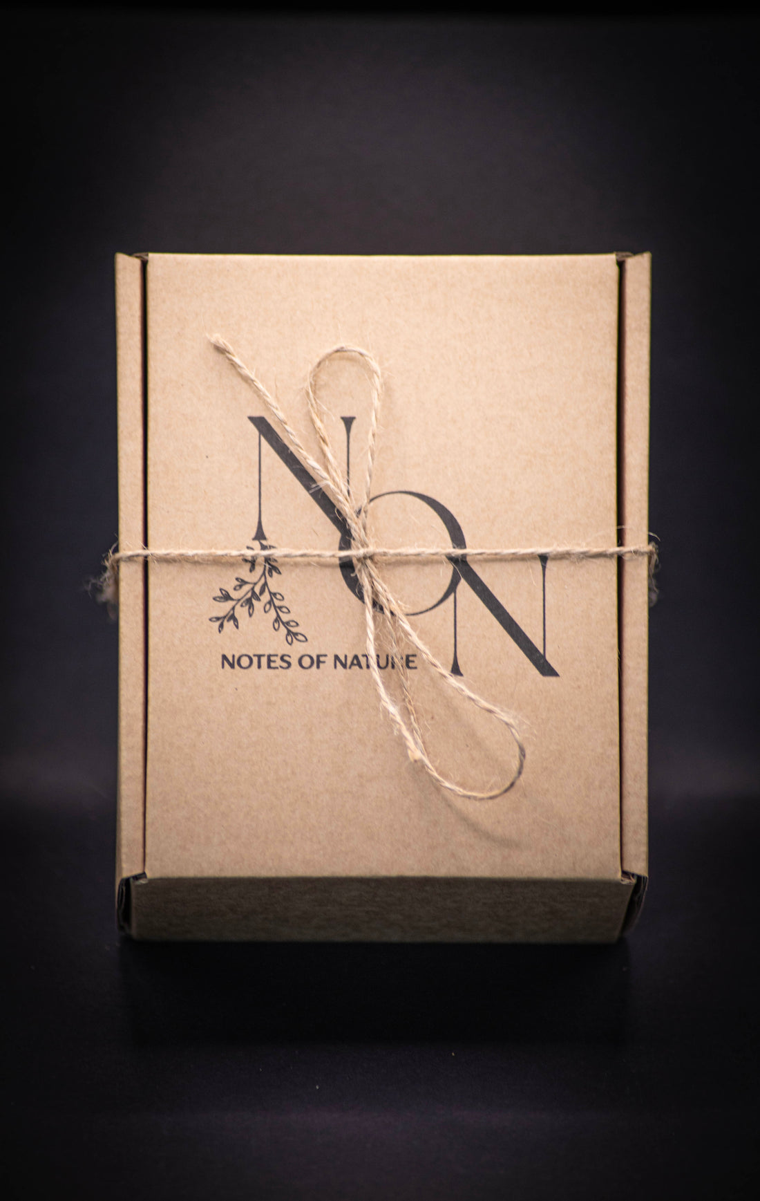 Embrace Nature's Essence: Why Notes of Nature is Your Go-To for Luxurious candles and perfume - ideal for Gifts.